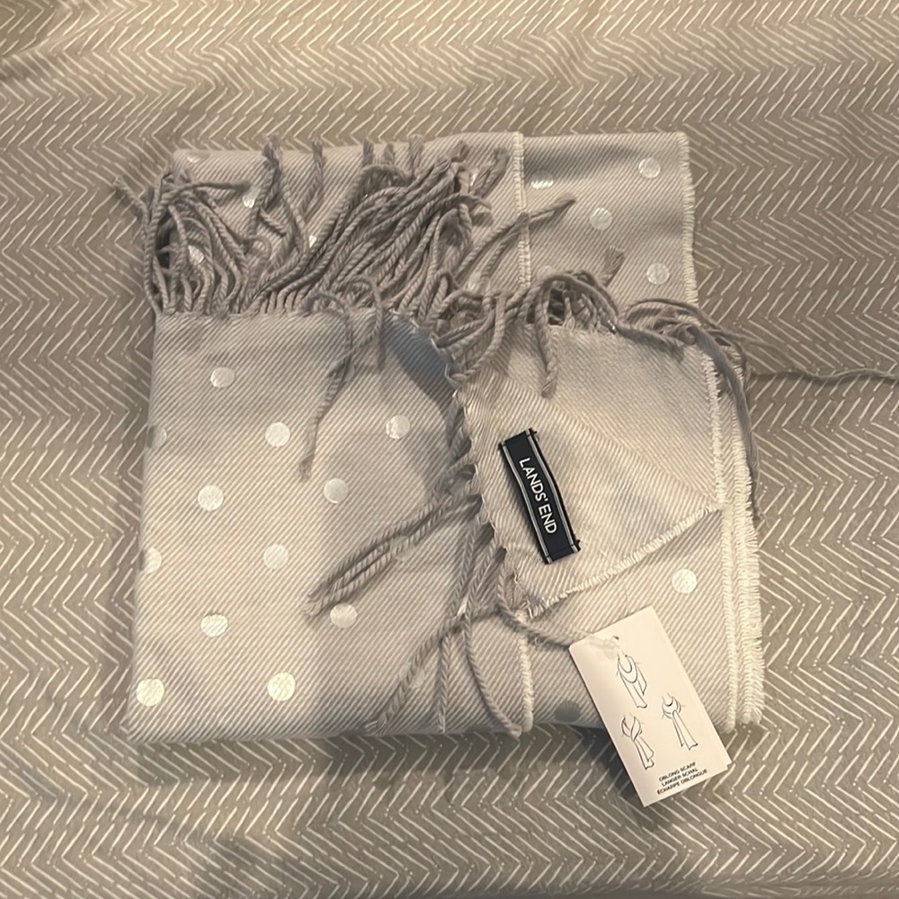 Lands’ End Scarf
